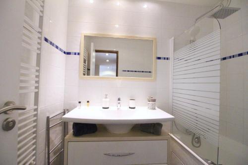 Short Appartamento *