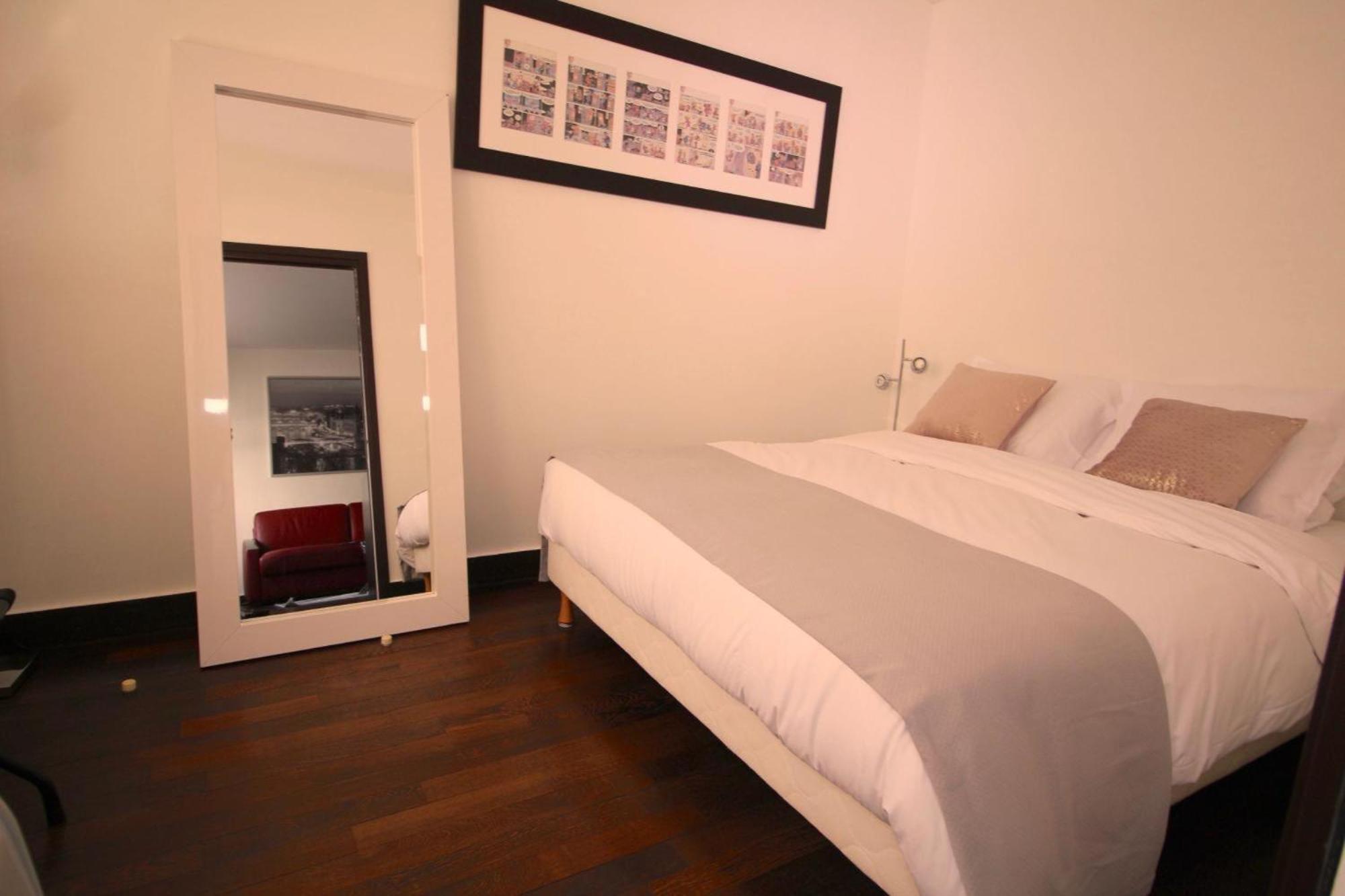 Short Appartamento *